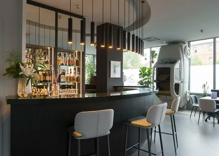 Elizabeth Lifestyle Bologna