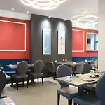 Отель Elizabeth Lifestyle 4*