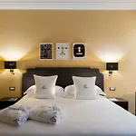 Elizabeth Lifestyle Bologna