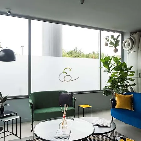 Elizabeth Lifestyle Bologna