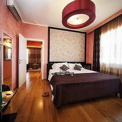 Elizabeth Lifestyle Hotel 4*