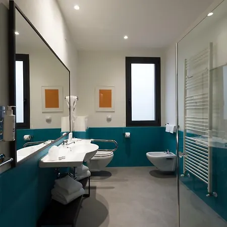Elizabeth Lifestyle 4* Bolonia